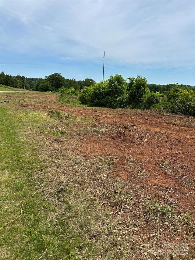 Carlos Rd. #4, Catawba, NC 28609