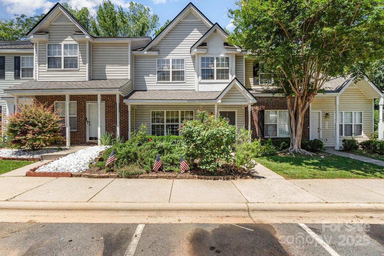 7504 Petrea Ln., Charlotte, NC 28227