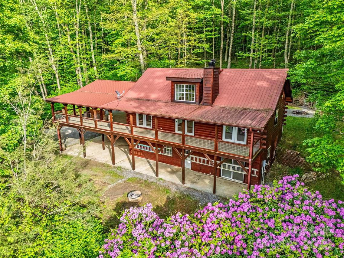 287 Sara Ridge Rd., Waynesville, NC 28786