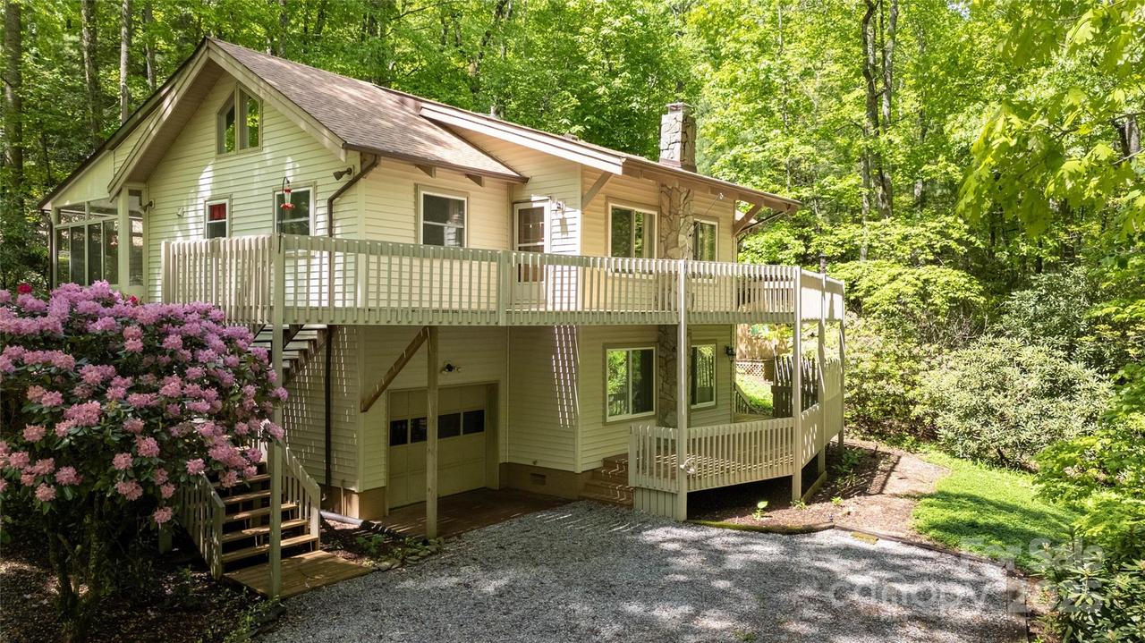 1 Spring Rd., Spruce Pine, NC 28777