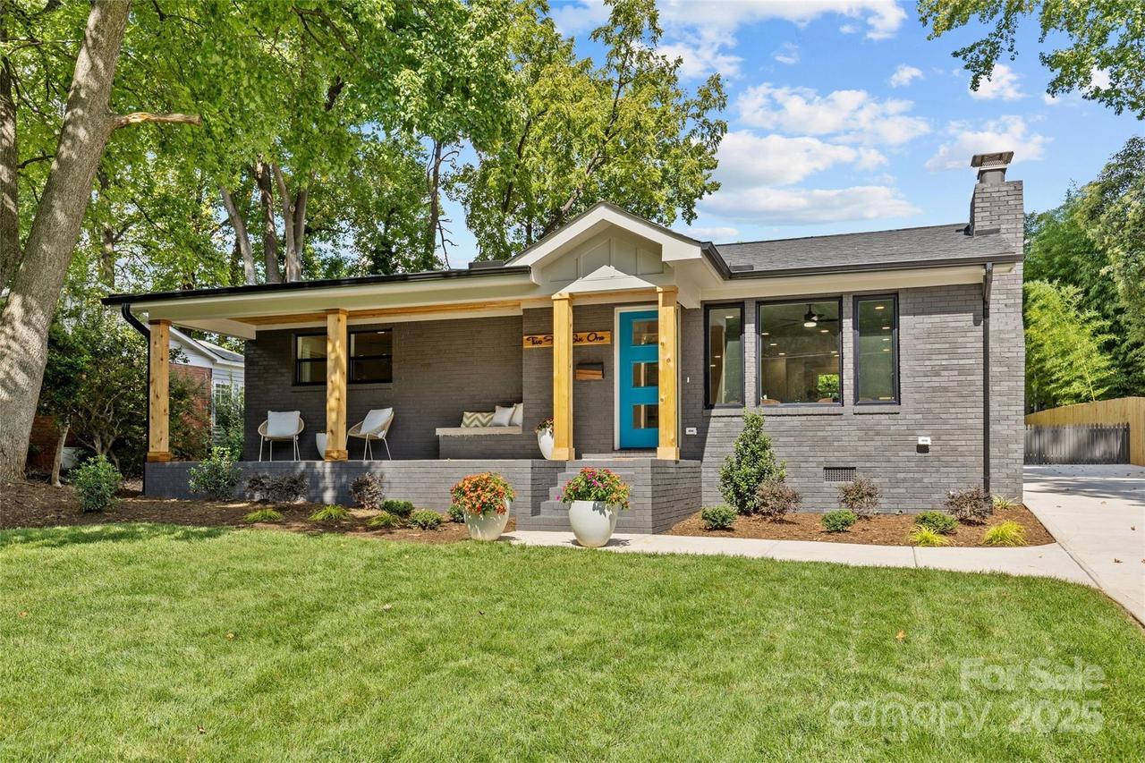 2461 Eaton Rd., Charlotte, NC 28205