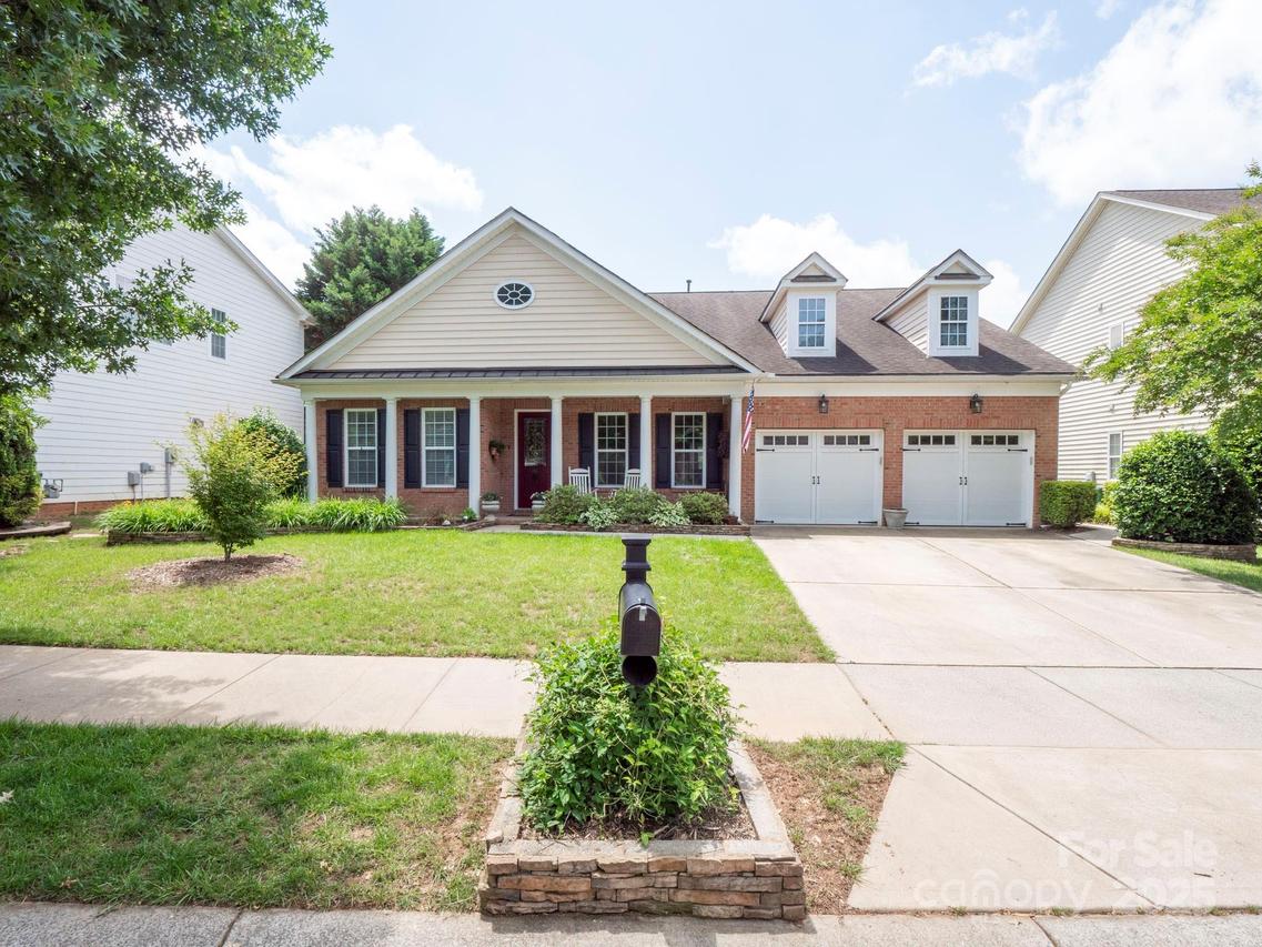8605 Soaring Eagle Ln., Waxhaw, NC 28173