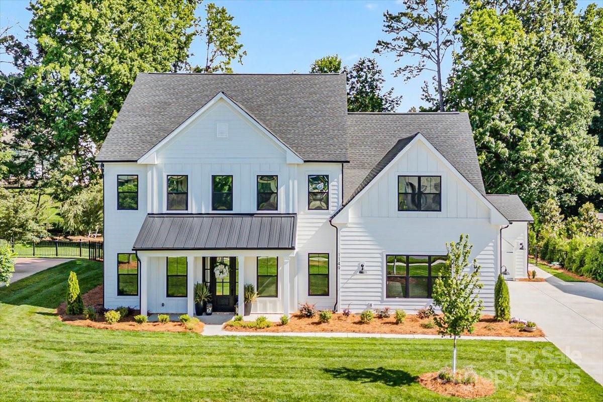 1149 Rosecliff Dr., Waxhaw, NC 28173