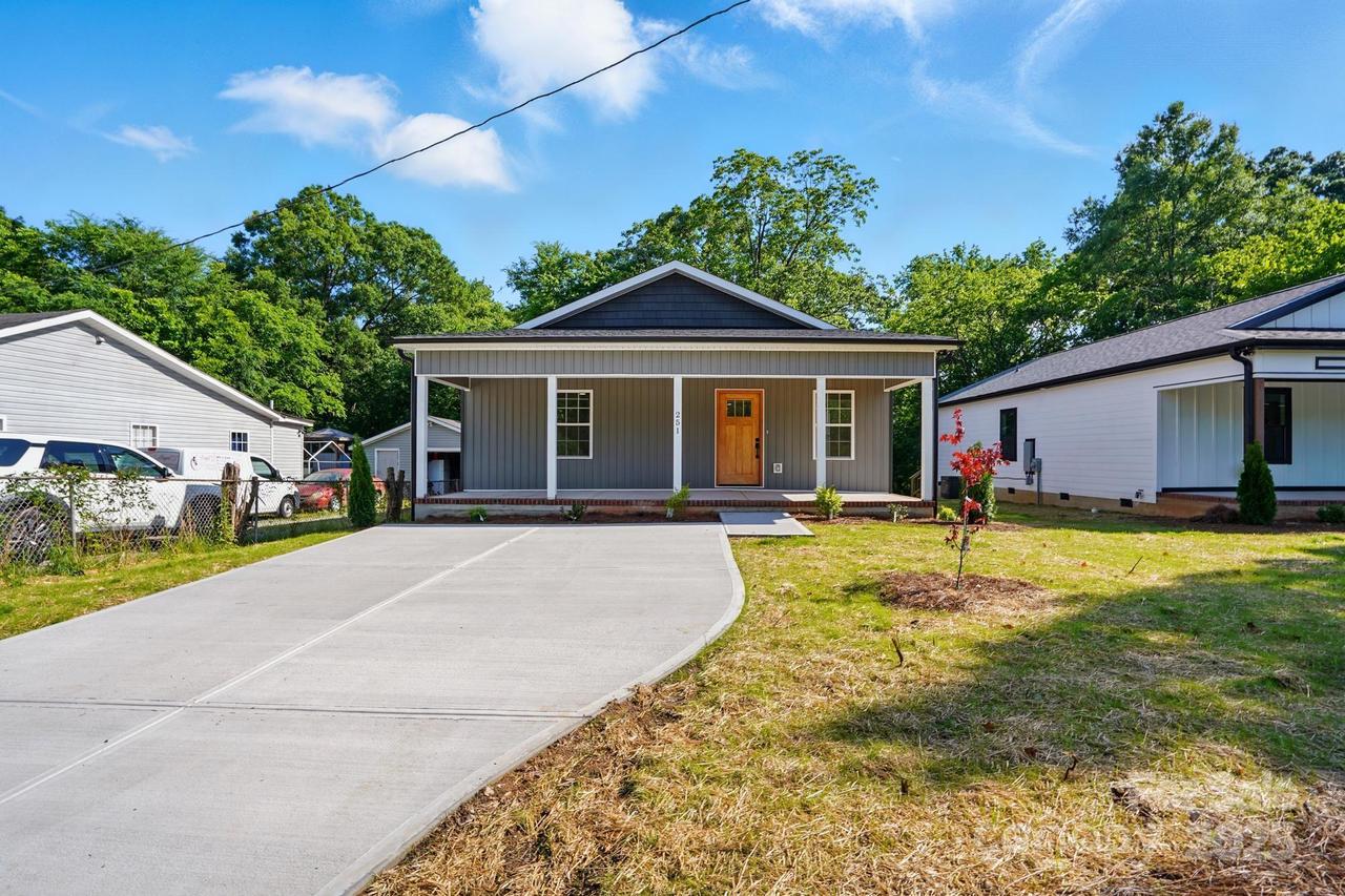 251 Hall Ave., Concord, NC 28027