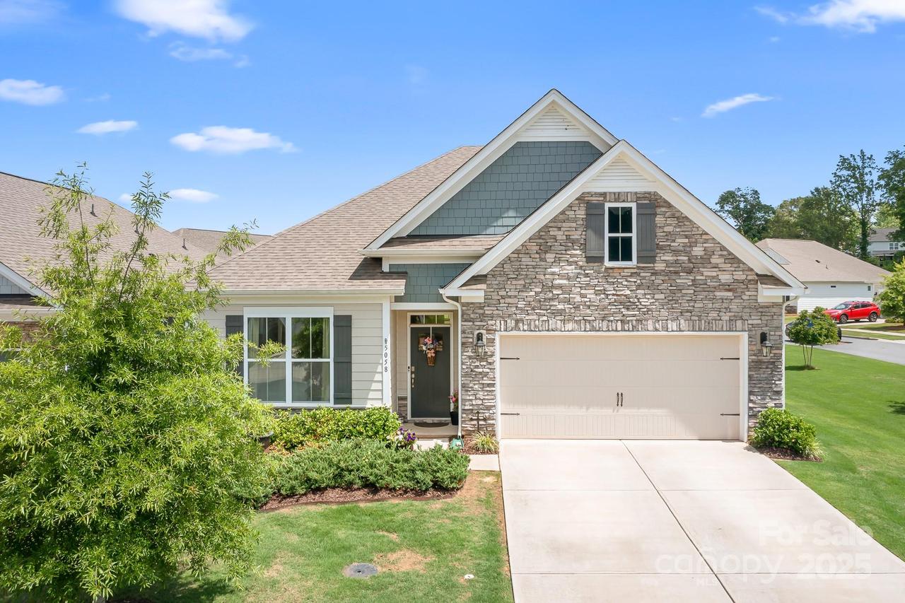 5058 Antebellum Dr., Iron Station, NC 28080