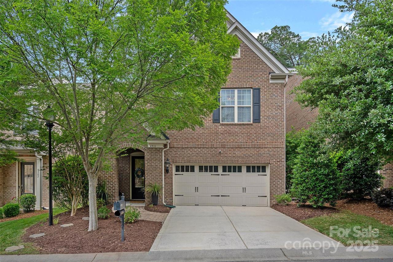 4311 Sheffield Park Ave., Charlotte, NC 28211