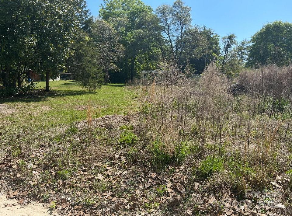 172 Mclaughlin Ln., West End, NC 27376