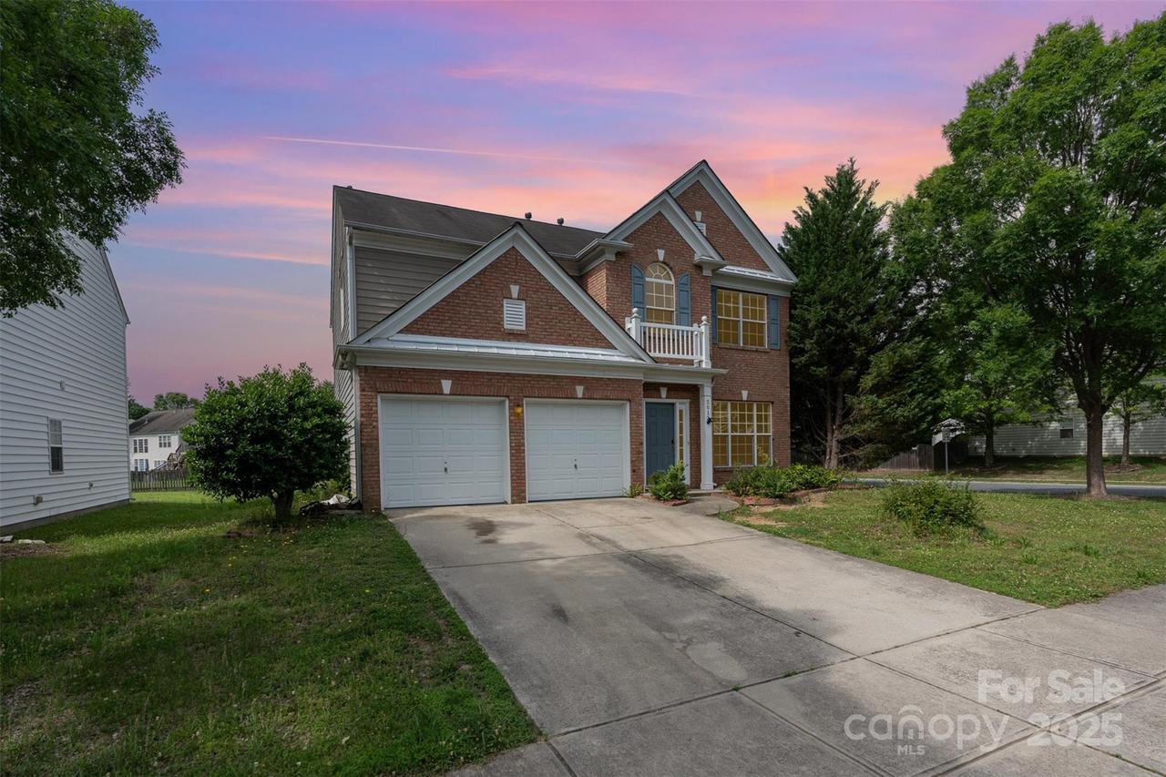 2013 Arbor Crest Ct., Charlotte, NC 28262