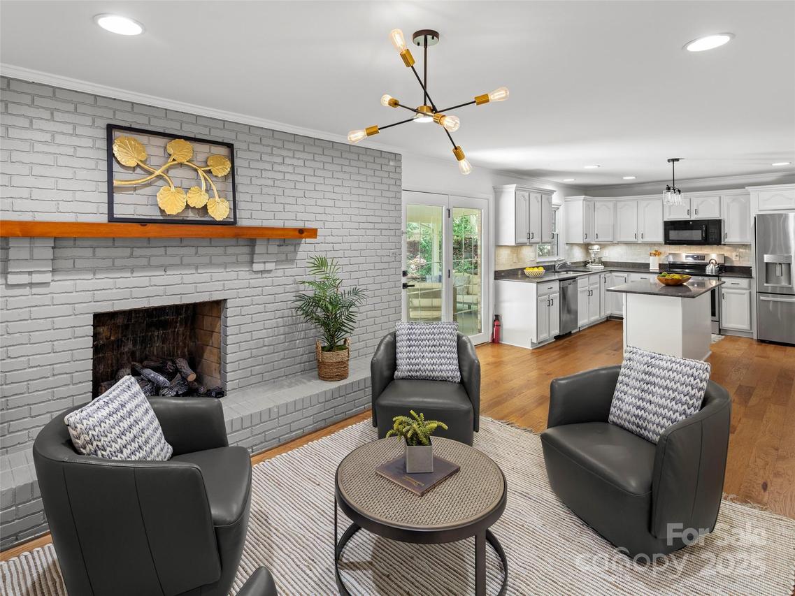 124 New Rockwood Rd., Arden, NC 28704