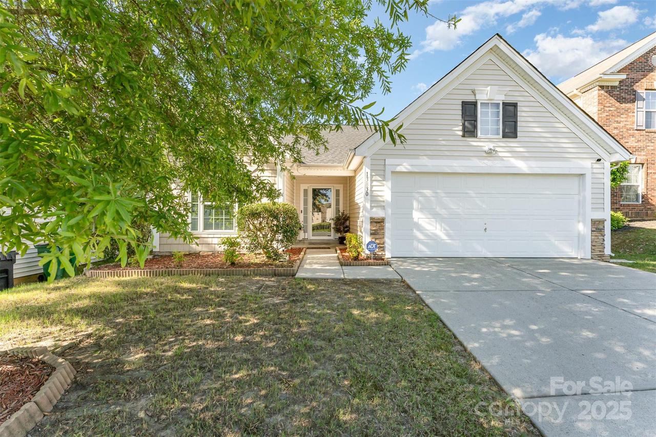 13830 Riding Hill Ave., Charlotte, NC 28213