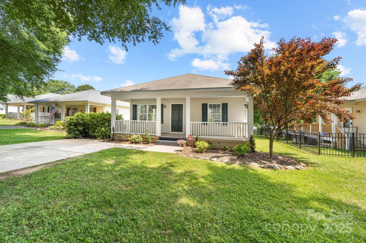 613 Church St., Belmont, NC 28012