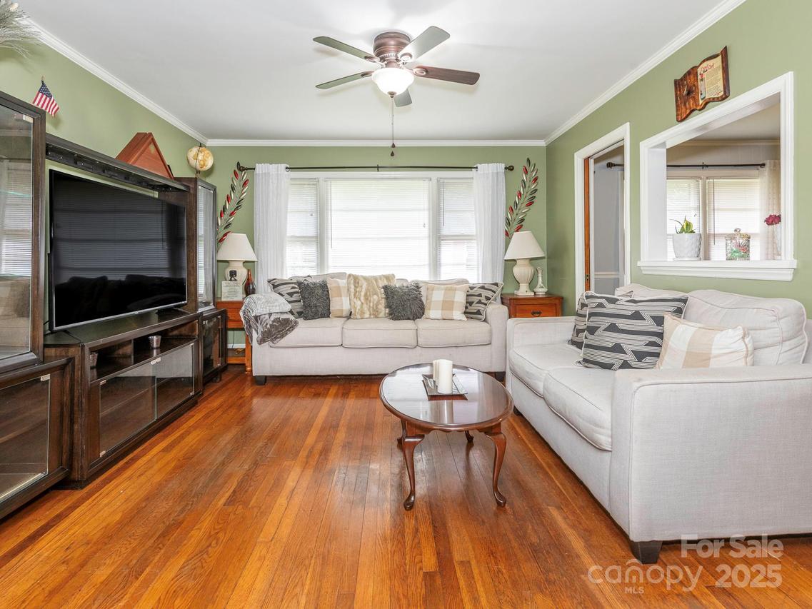 5629 Ruth Dr., Charlotte, NC 28215