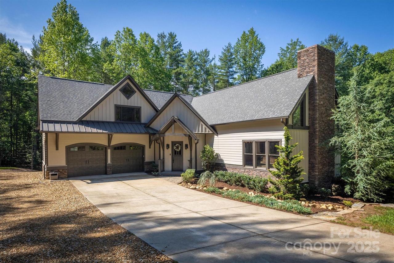 2243 Cottage Park Rd., Morganton, NC 28655