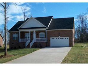 1224 Sedgewood Ln., Lincolnton, NC 28092