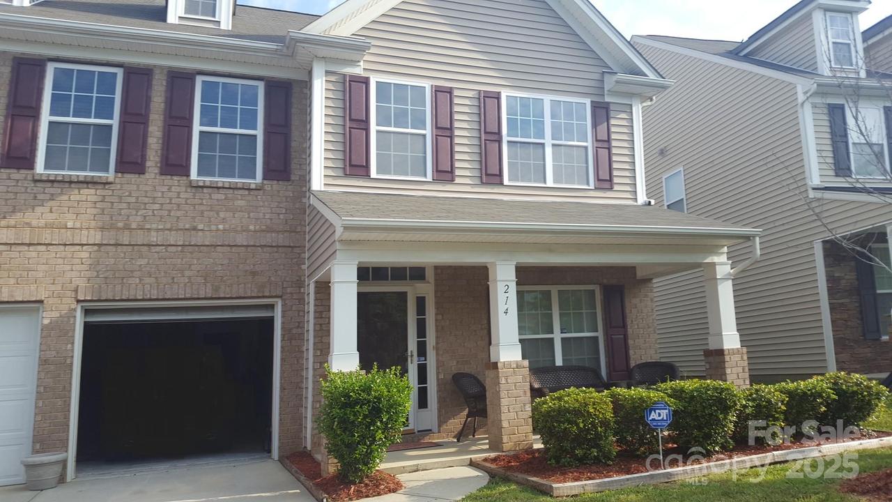 214 Minitree Ln., Charlotte, NC 28214