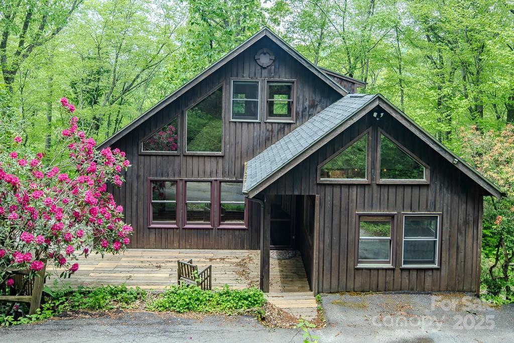 680 Timberlane Dr., Boone, NC 28607