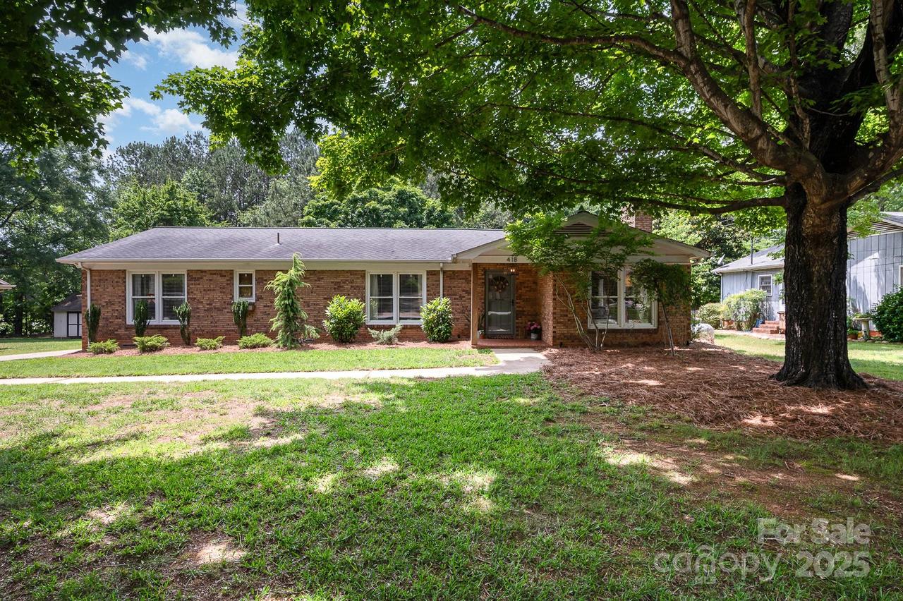 418 Melody Ln., Shelby, NC 28152