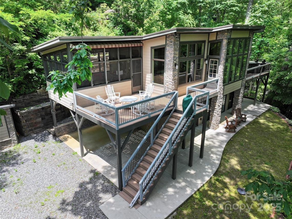 145 Old Still Rd., Maggie Valley, NC 28751