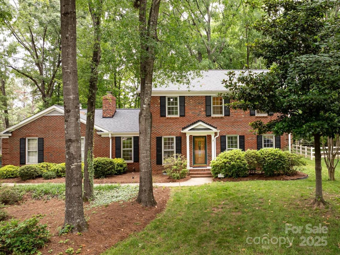 8201 Lansford Rd., Charlotte, NC 28277
