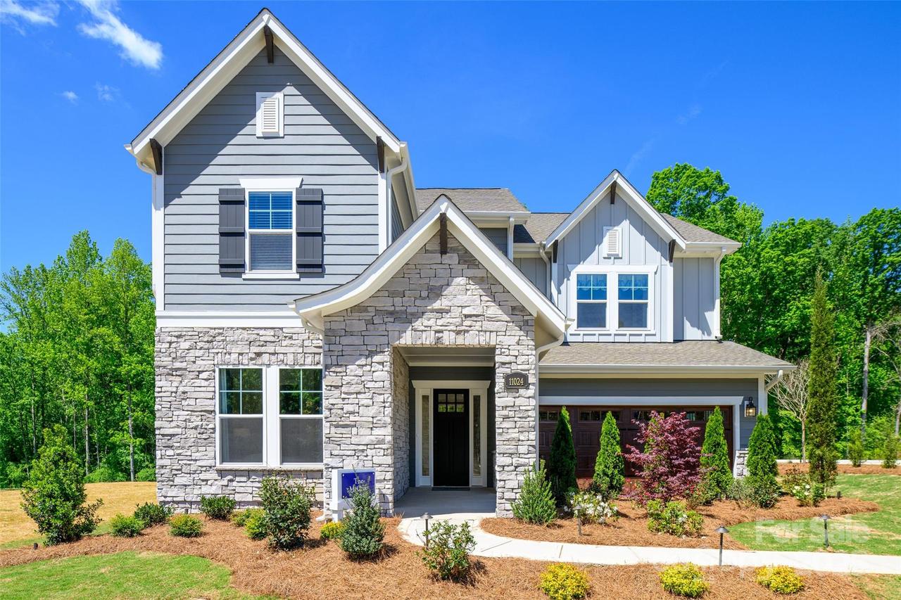 11024 Shreveport Dr., Huntersville, NC 28078