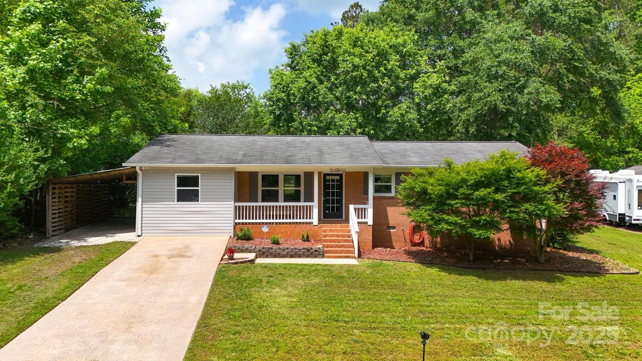 613 Poplar Dr., Shelby, NC 28152