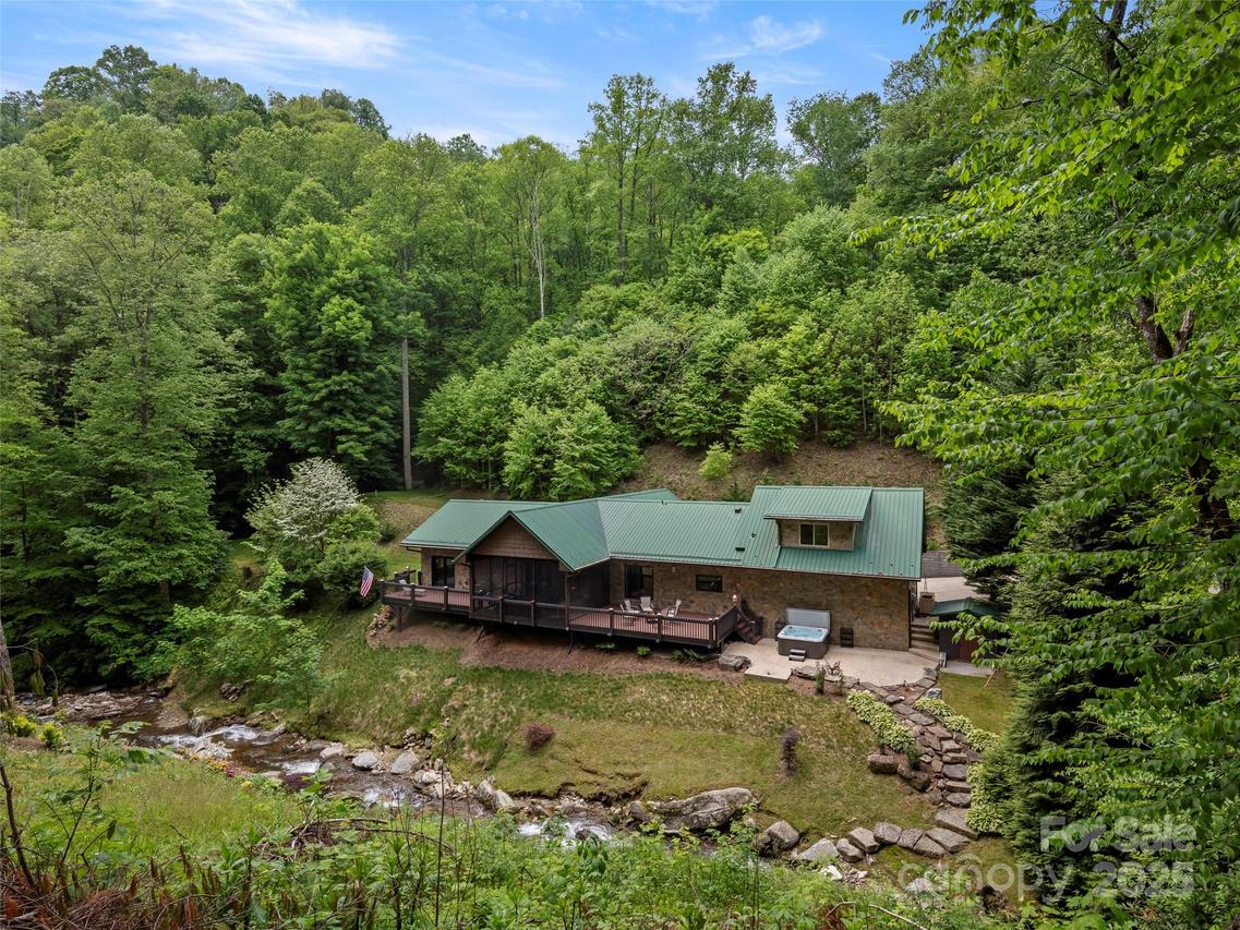 79 Ward Rd., Maggie Valley, NC 28751