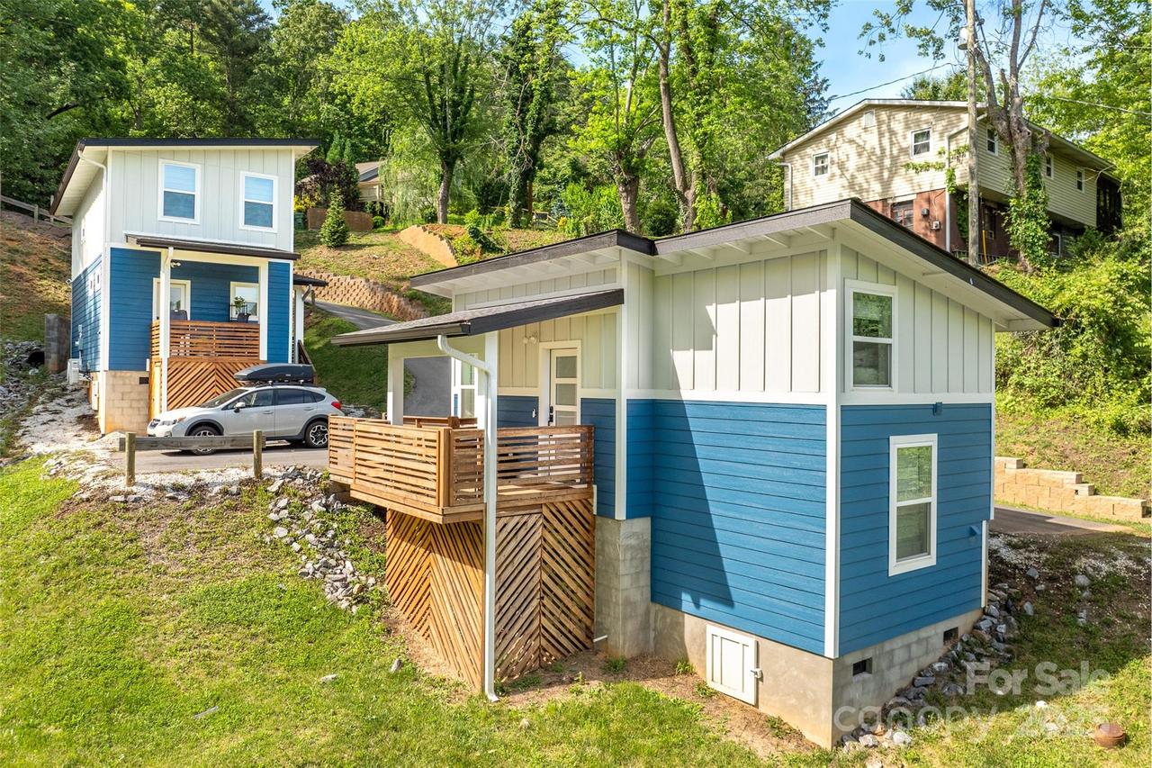 109 Thurland Ave., Asheville, NC 28803