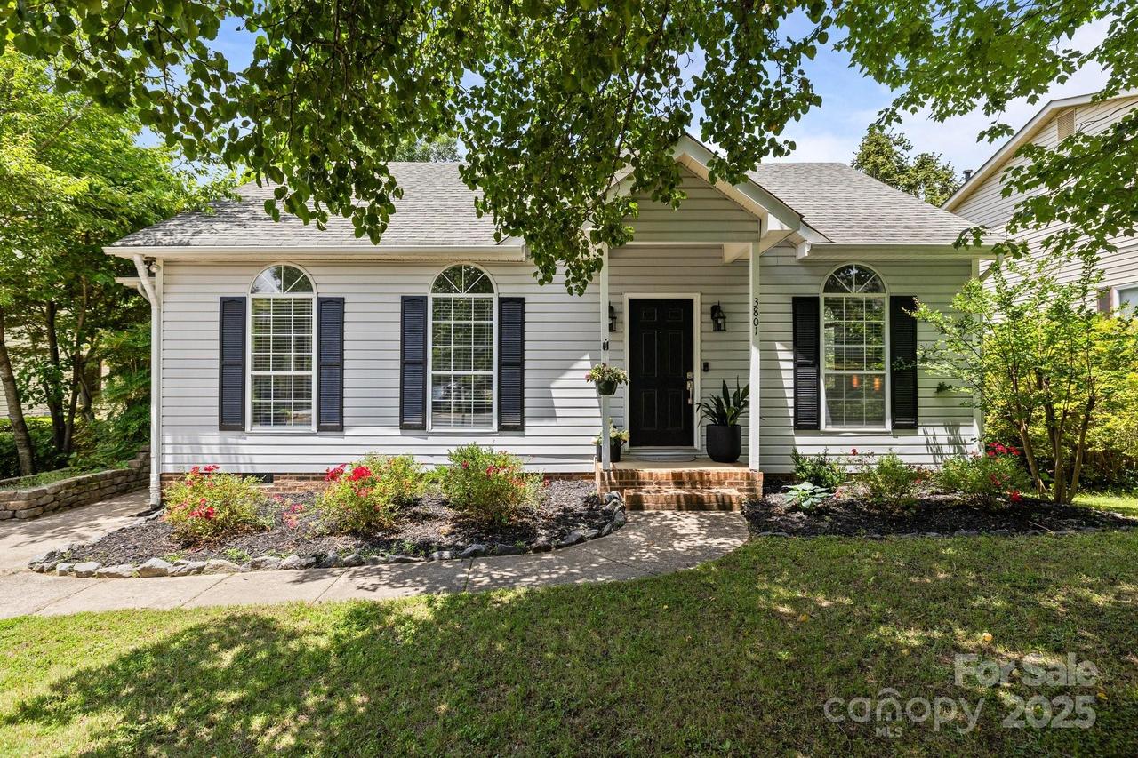 3801 Rosedown Dr., Matthews, NC 28105