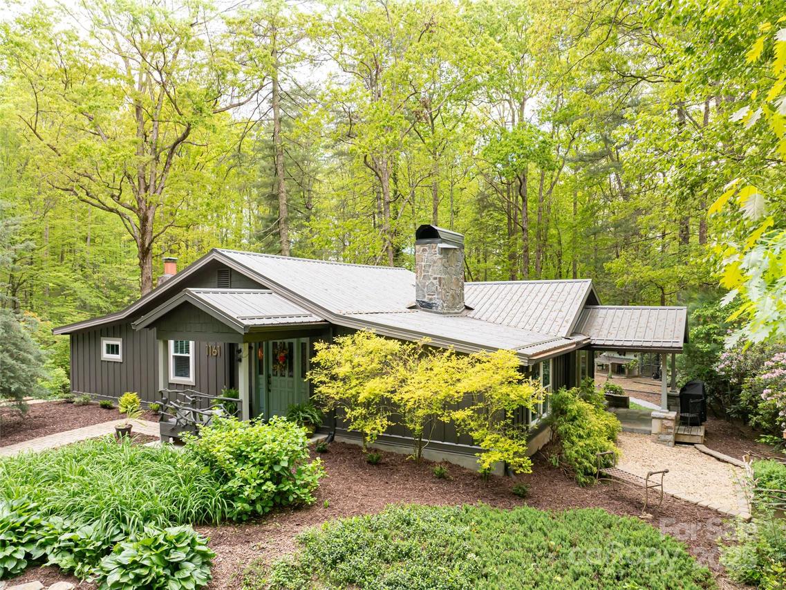 1161 Crab Creek Rd., Hendersonville, NC 28739