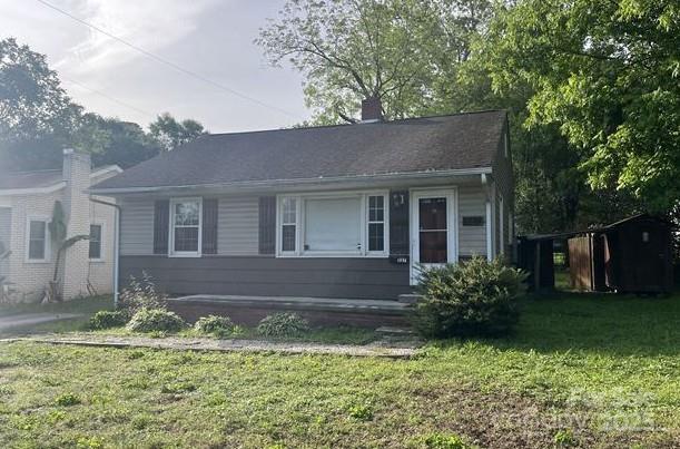 327 Bonview Ave., Lincolnton, NC 28092