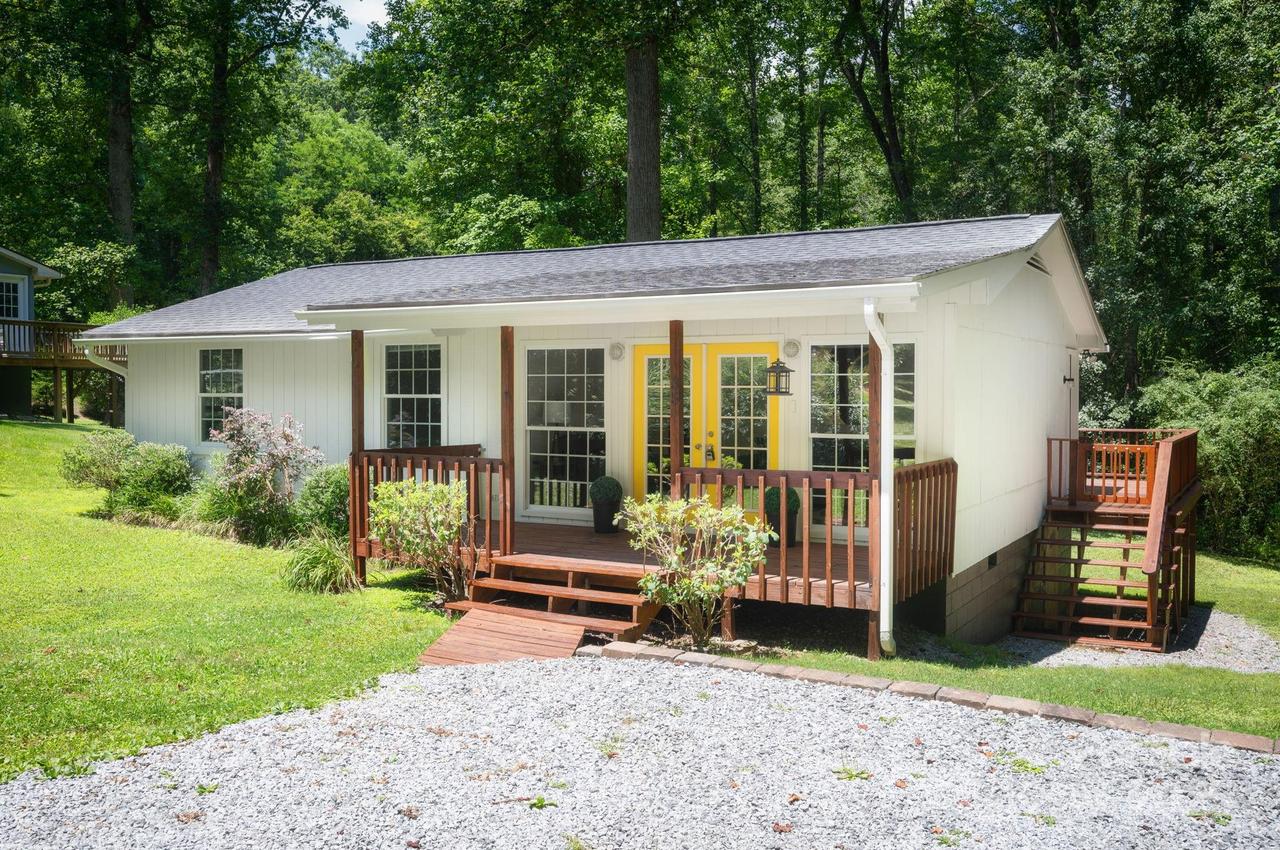 35 Pope Rd., Brevard, NC 28712