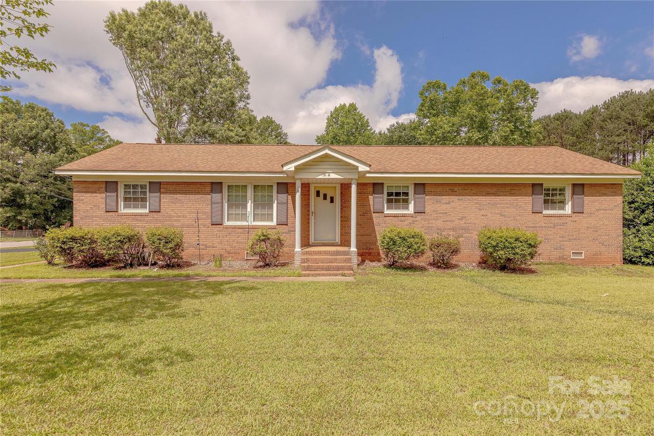 5840 Potter Rd., Matthews, NC 28104