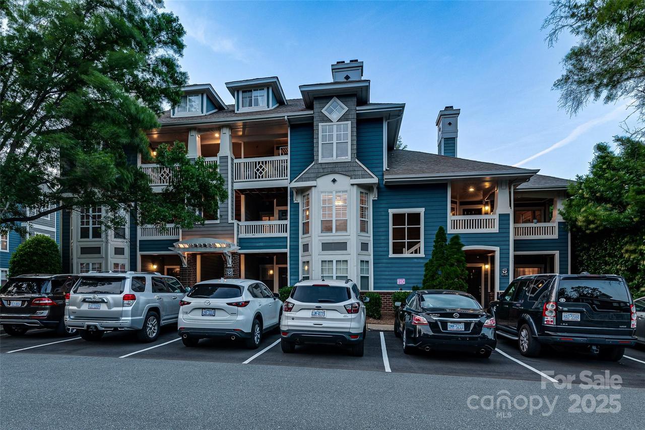 623 Olmsted Park Pl. #D, Charlotte, NC 28203