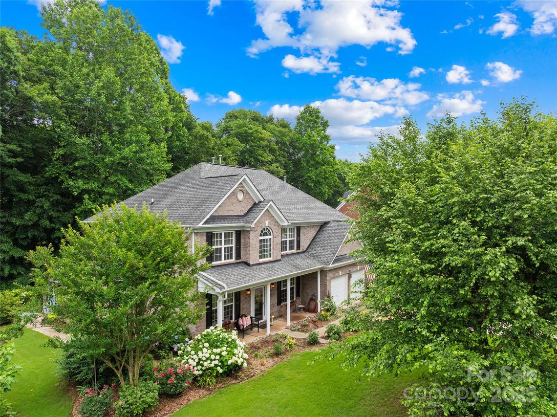 200 Winter Flake Dr., Statesville, NC 28677