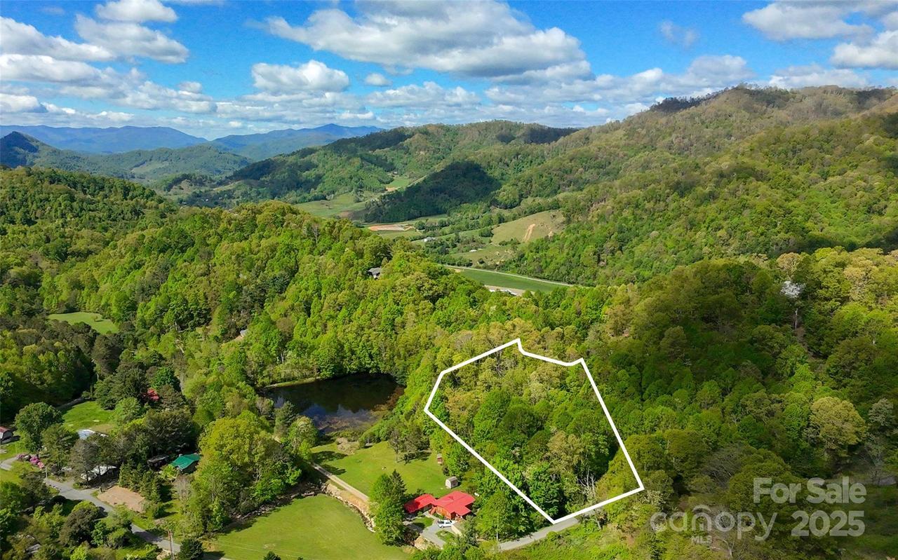 56 Hidden Valley Rd., Clyde, NC 28721
