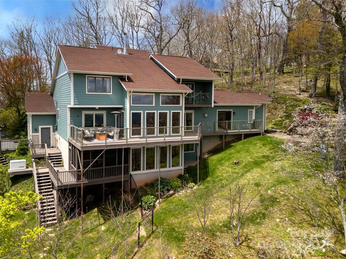 4344 Eagles Nest Rd., Waynesville, NC 28786