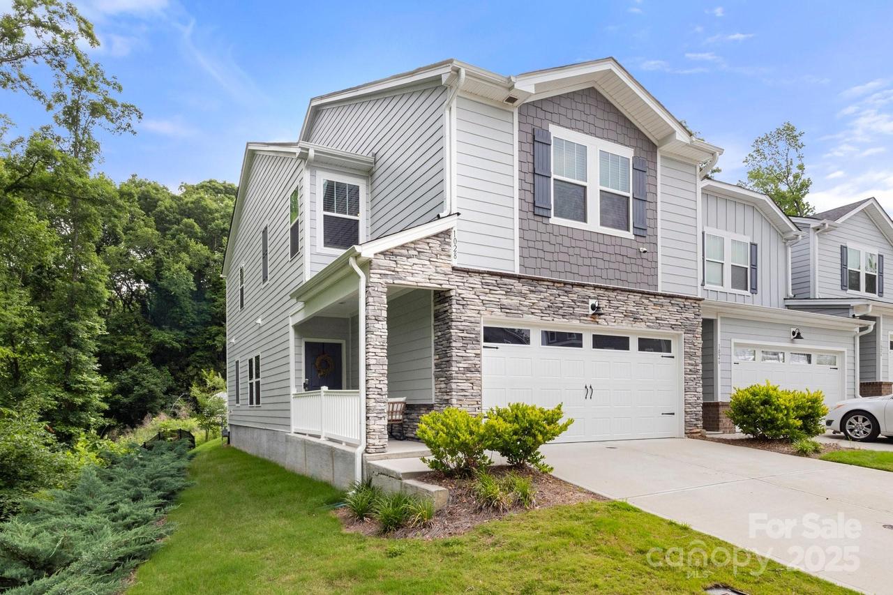 1028 Maltby St., Charlotte, NC 28217