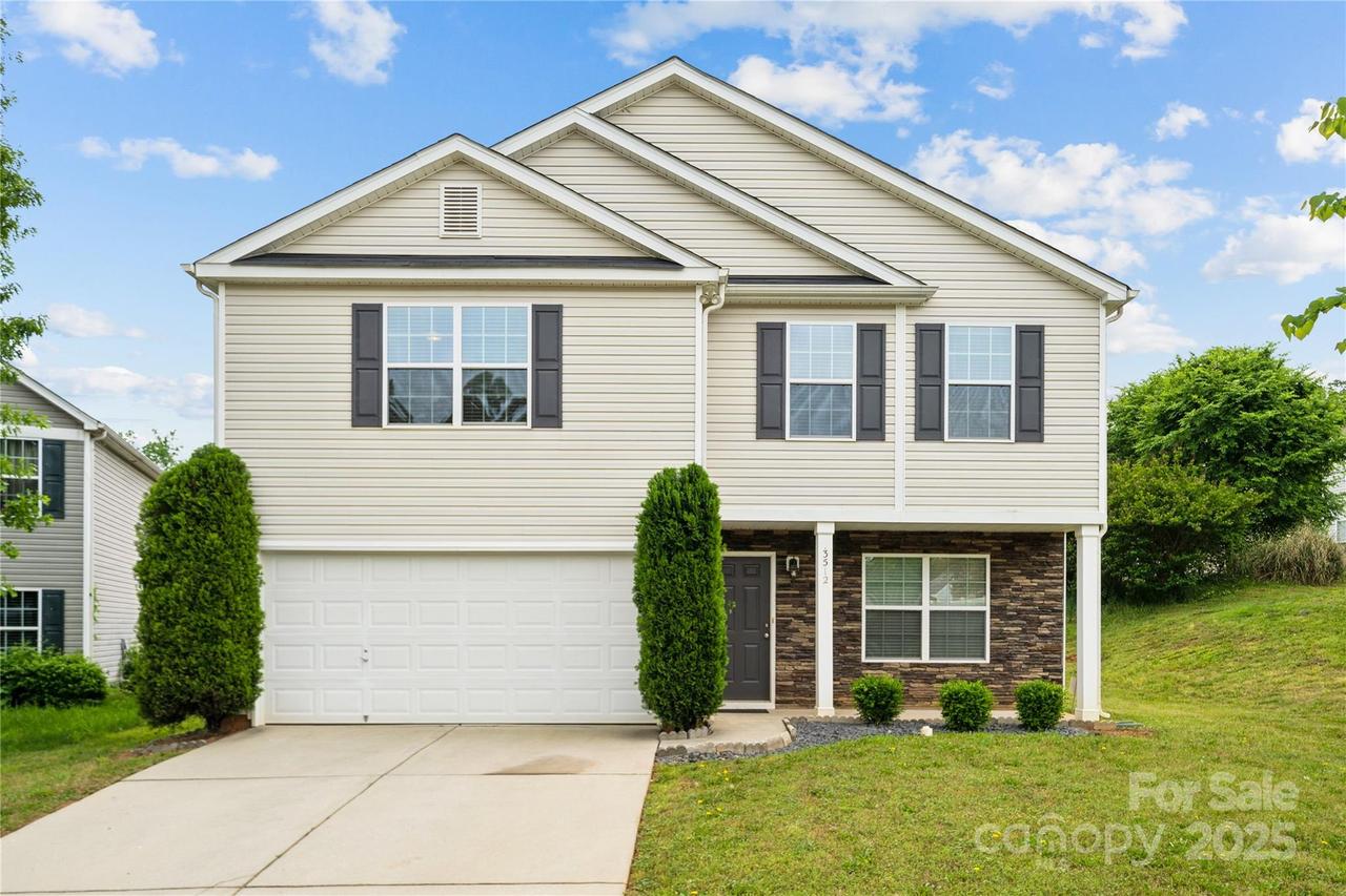 3512 Gibbon Terrace Ct., Charlotte, NC 28269