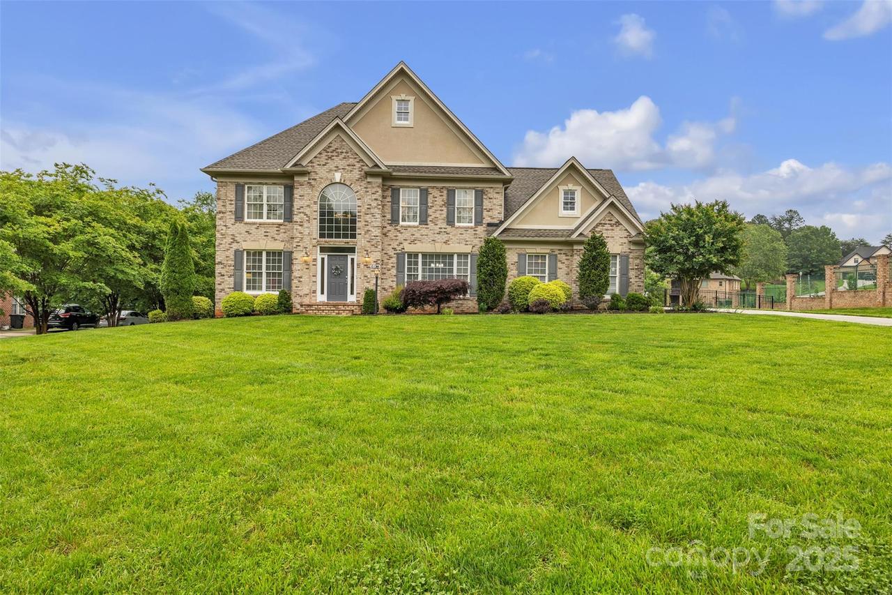 604 Gwendolyn Ct., Granite Falls, NC 28630
