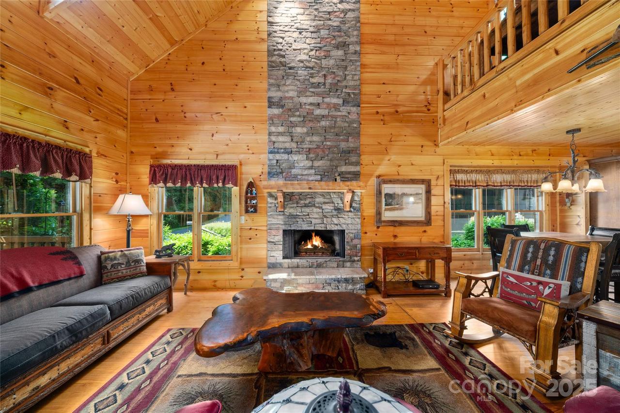 86 Sweet Birch Dr., Maggie Valley, NC 28751