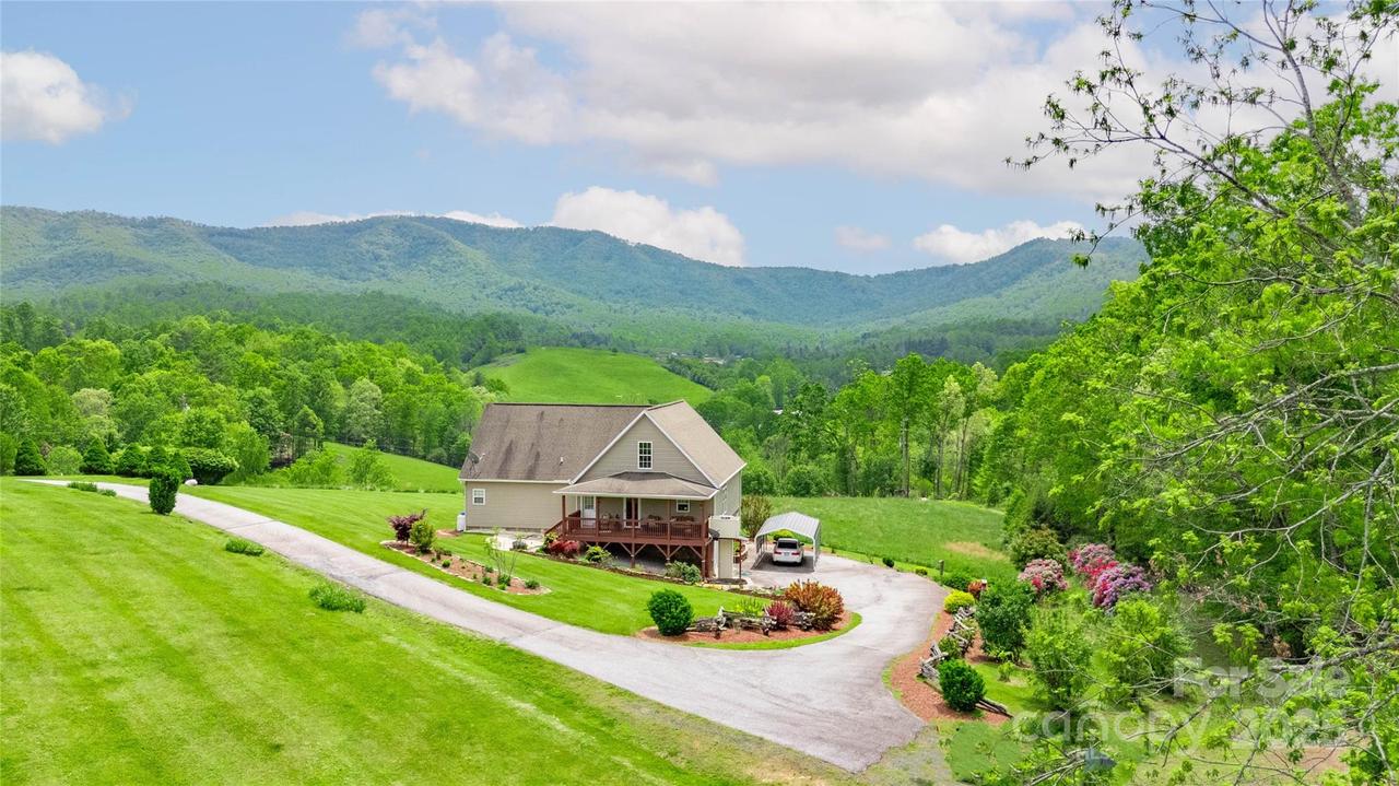 3690 Penland Rd., Spruce Pine, NC 28777