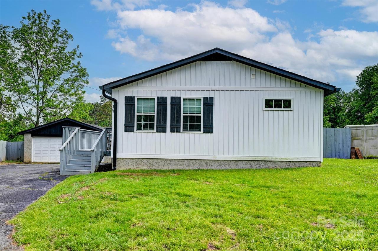 36 Eastover Dr., Asheville, NC 28806