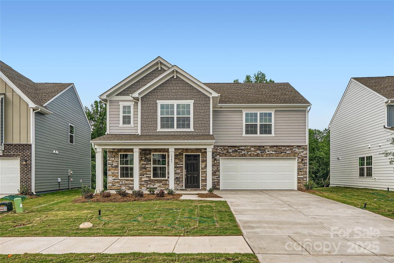 1545 Cottage Creek Dr., Bessemer City, NC 28016