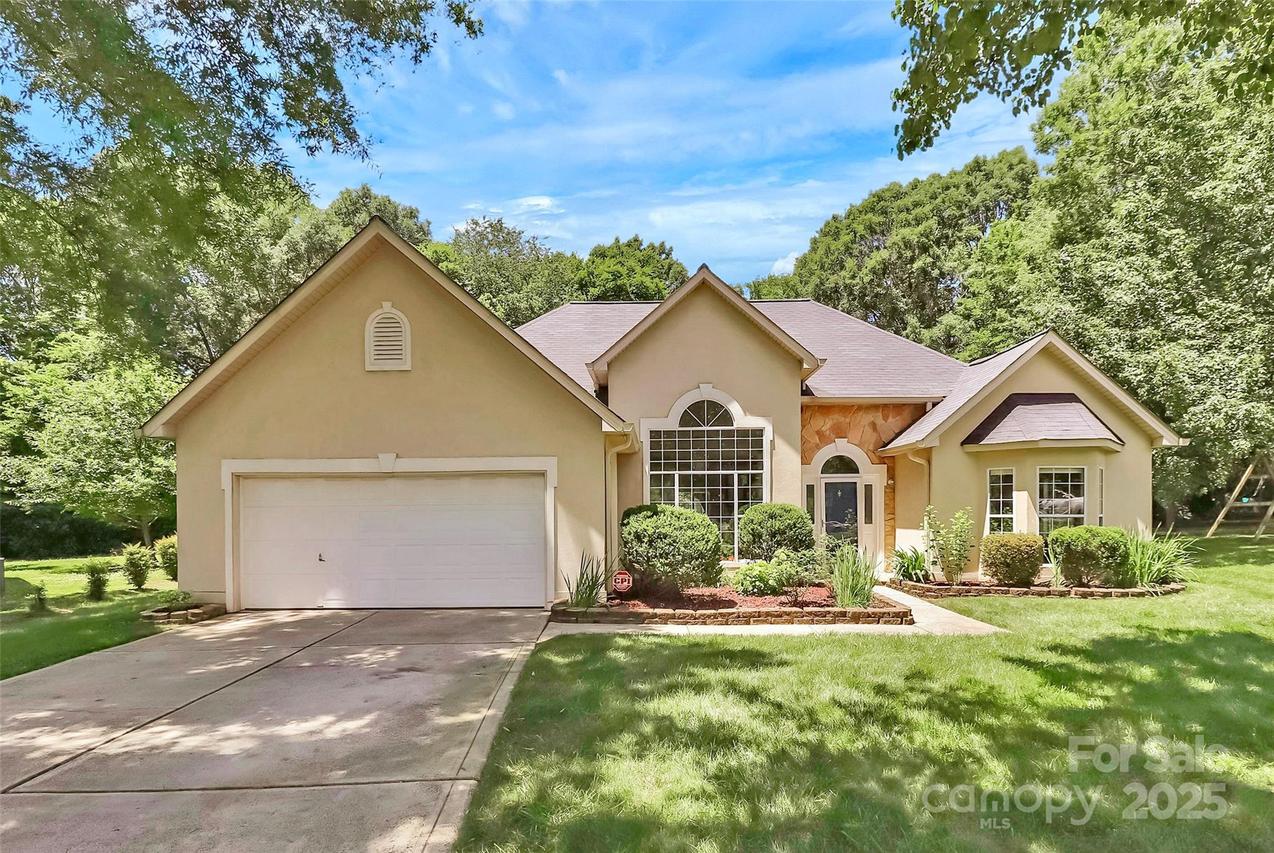 13930 Wild Heather Ct., Charlotte, NC 28273