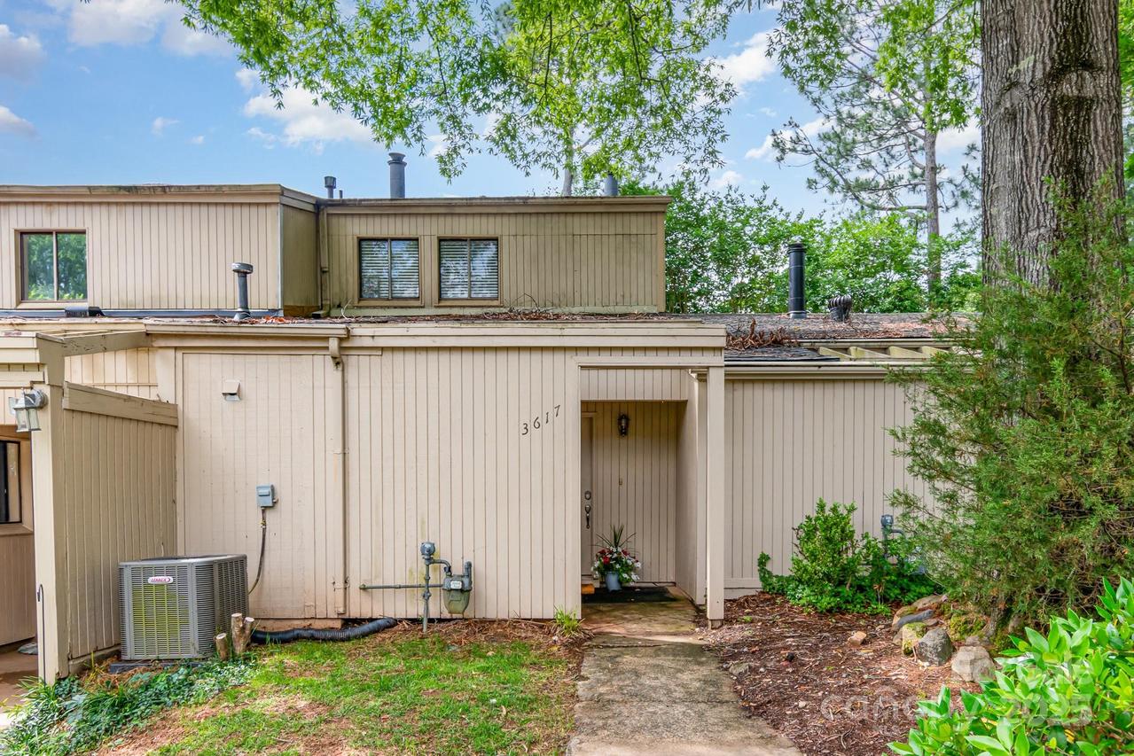 3617 Willow Point Dr., Charlotte, NC 28277