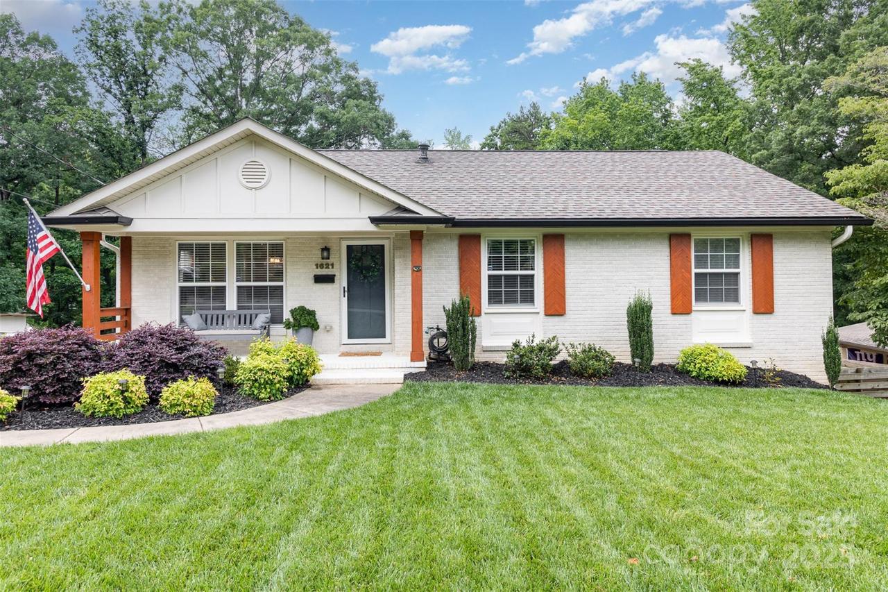 1621 Brookdale Ave., Charlotte, NC 28210