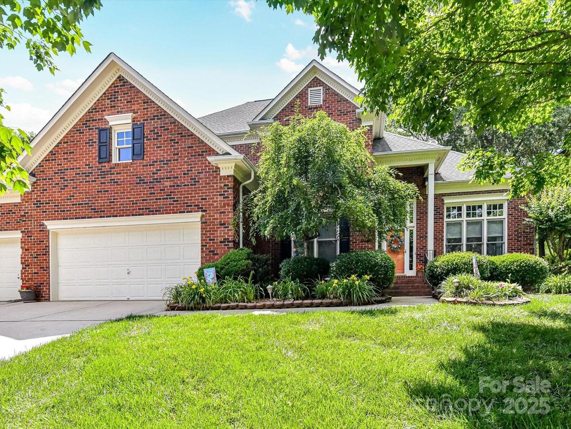 15929 Northstone Dr., Huntersville, NC 28078