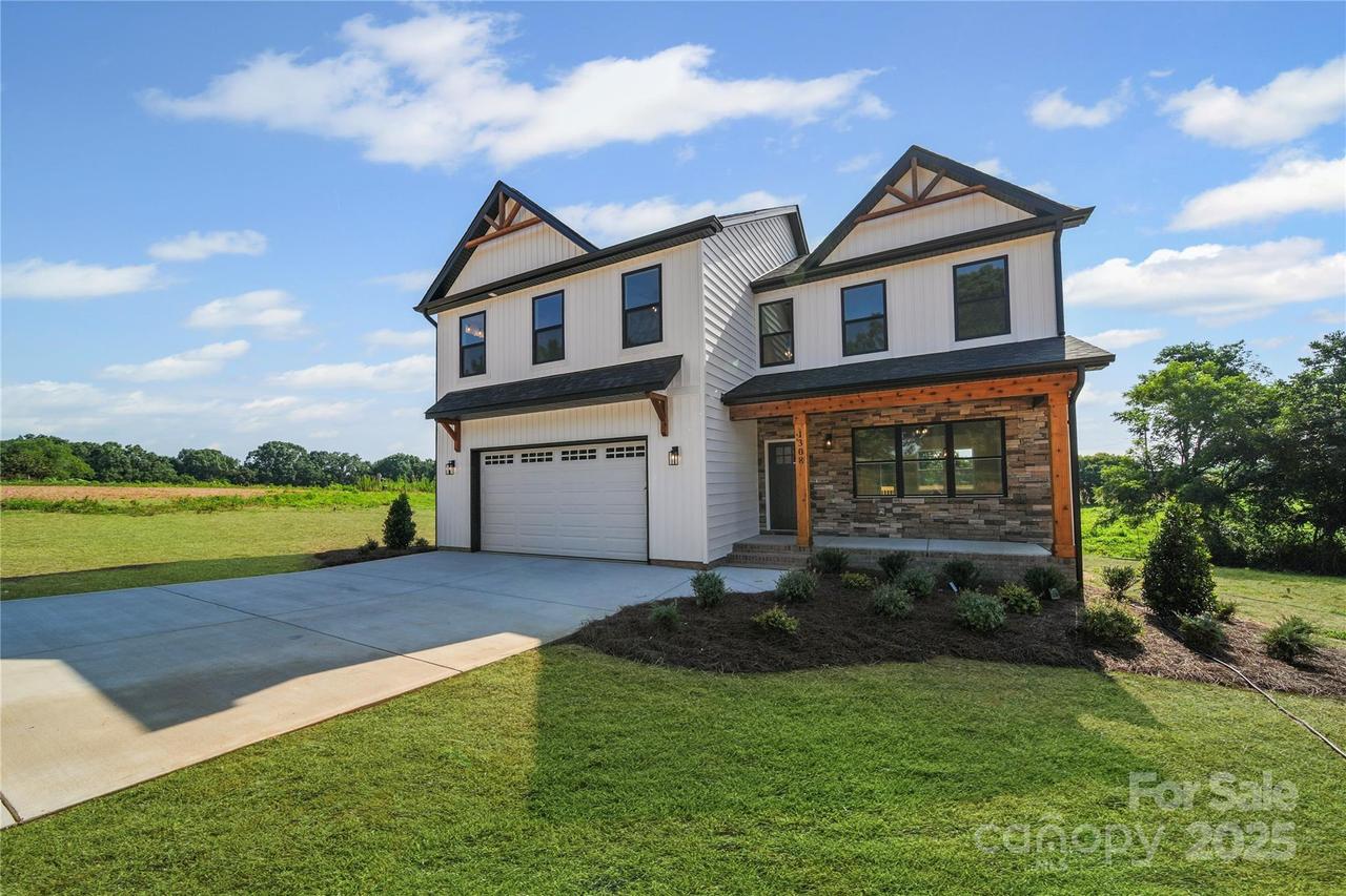 1308 Austin Chaney Rd., Wingate, NC 28174