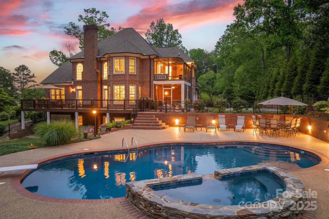3113 Stoney Brook Dr., Lenoir, NC 28645