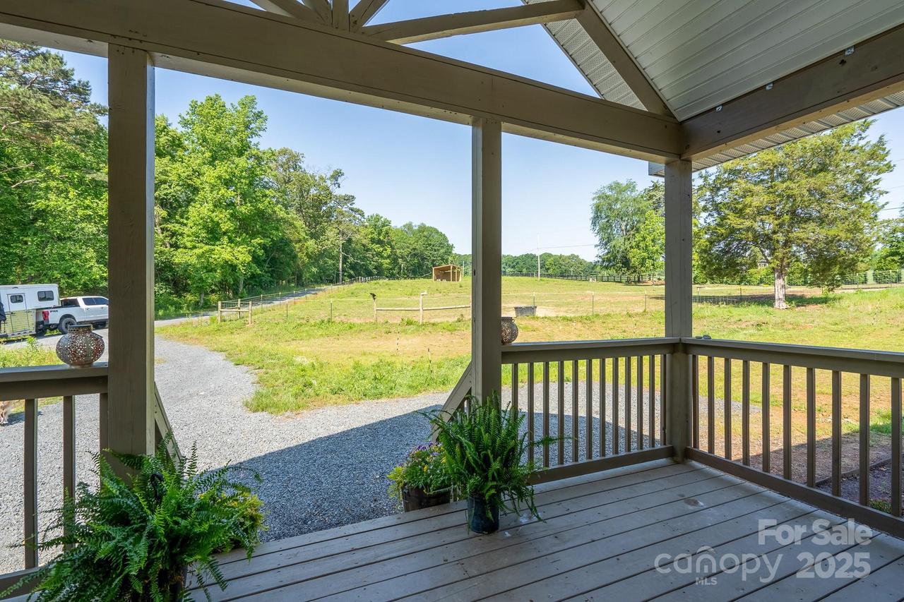 16132 Mclester Rd., Oakboro, NC 28129